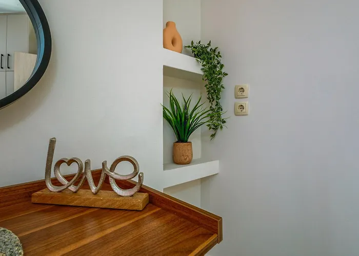 Lazareta 3 * 하니아